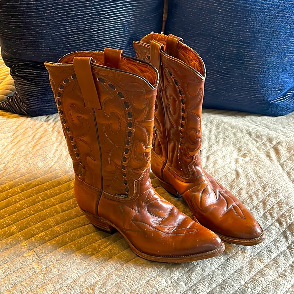 Women’s 8.5 Durango West real leather Cowgirl Western Boot